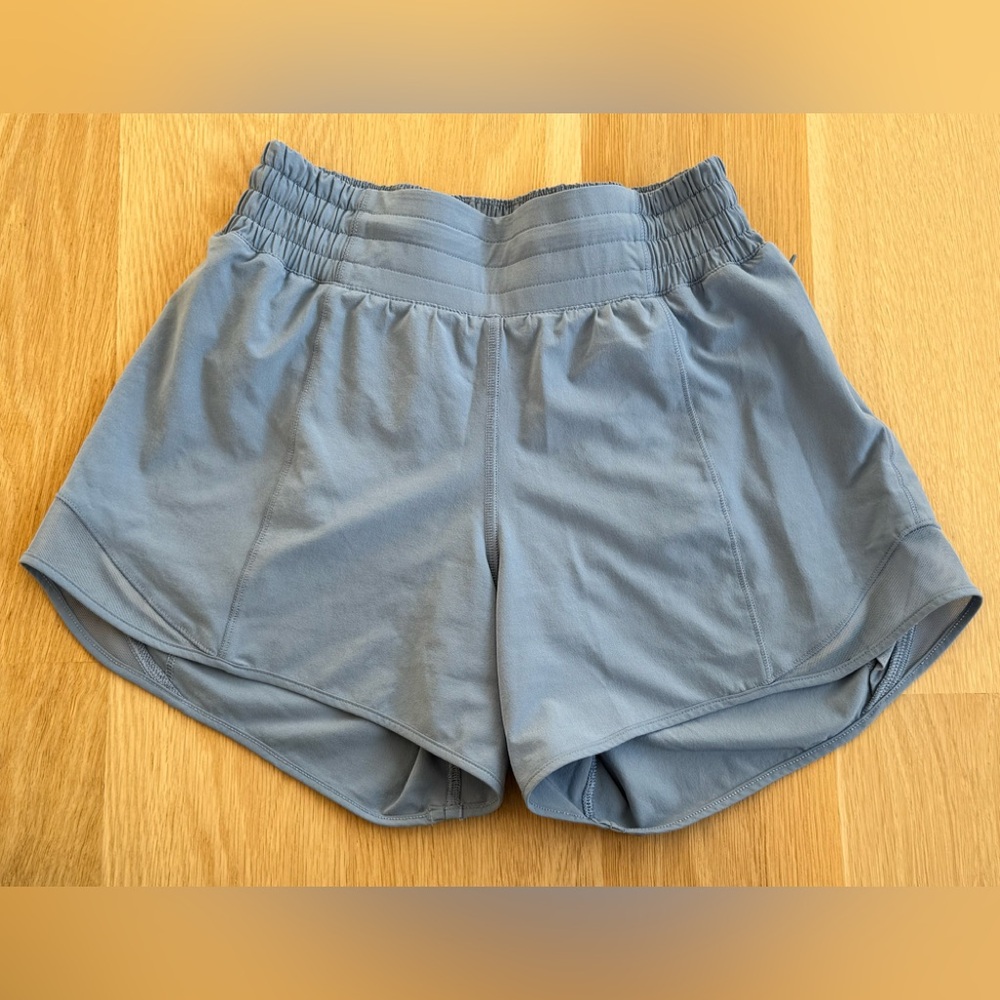 lululemon Hotty Hot Lined Shorts 4”
